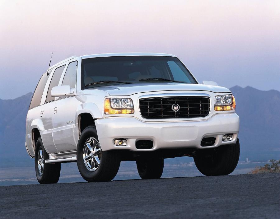  Cadillac Escalade 1999 года  (фото 5 из 40)